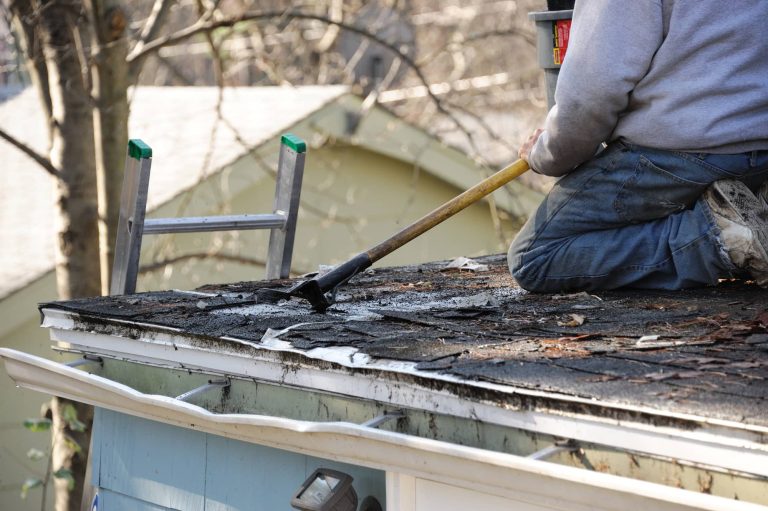 The Top 5 Signs That Your Roof Needs a Repair