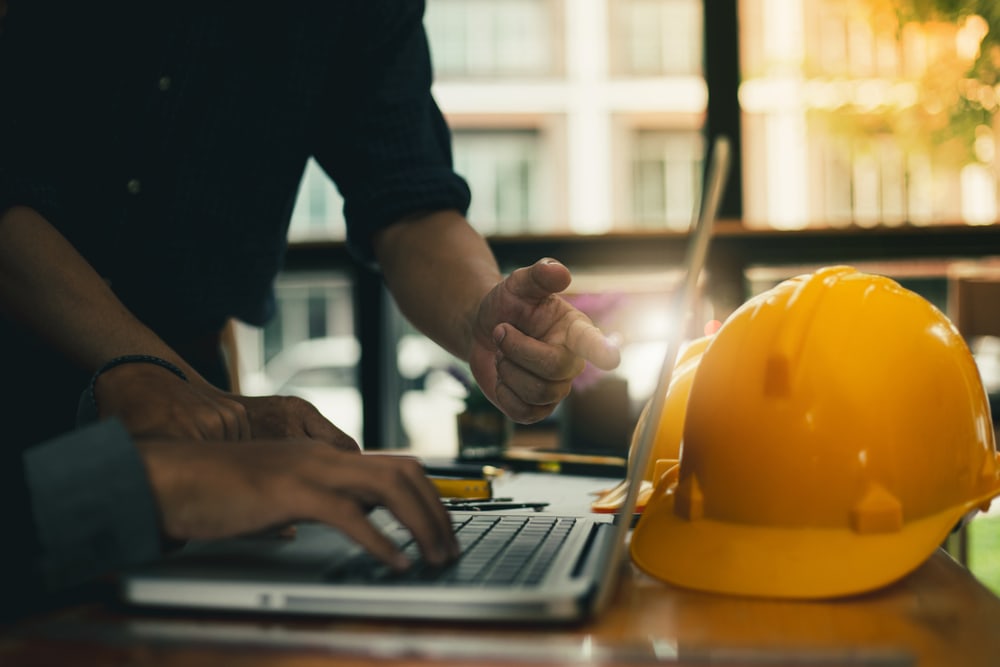 How Your Contracting Business Can Keep Employees During a Crisis